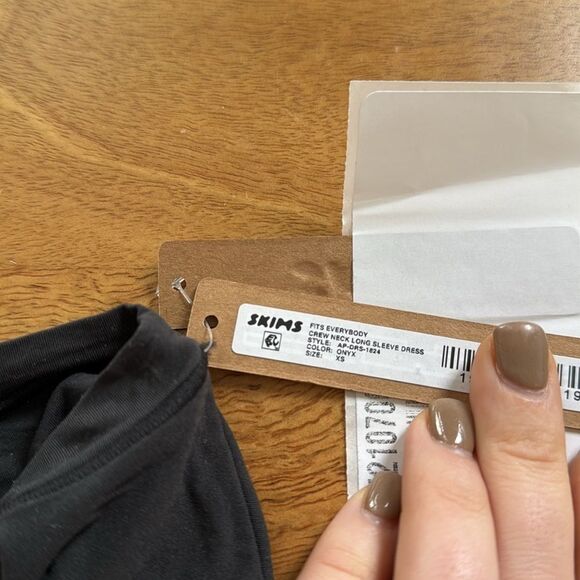 SKIMS Fits everybody crewneck long sleeve dress XS - Picture 3 of 3